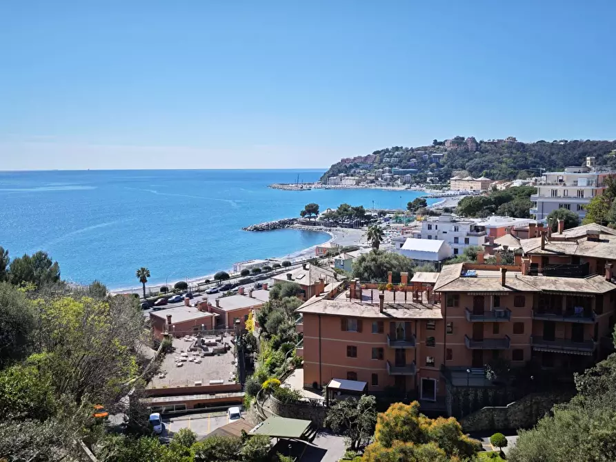 Immagine 1 di Appartamento in affitto  in Via Privata Montà 20 a Arenzano