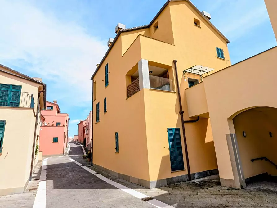 Immagine 1 di Appartamento in affitto  in Via al Golf 75 a Cogoleto