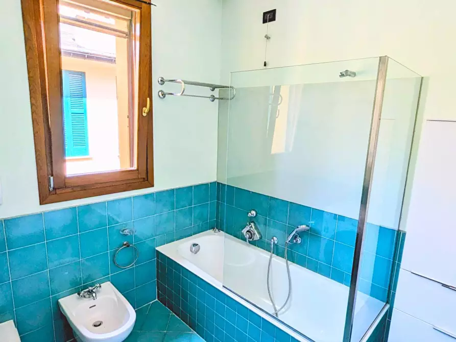Immagine 31 di Appartamento in affitto  in Via al Golf 75 a Cogoleto
