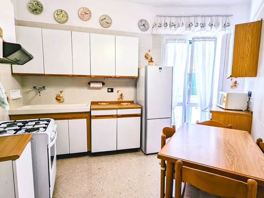 Immagine 18 di Appartamento in affitto  a Arenzano