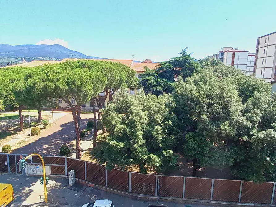 Immagine 12 di Appartamento in affitto  in Via Reginaldo Giuliani 139 a Firenze