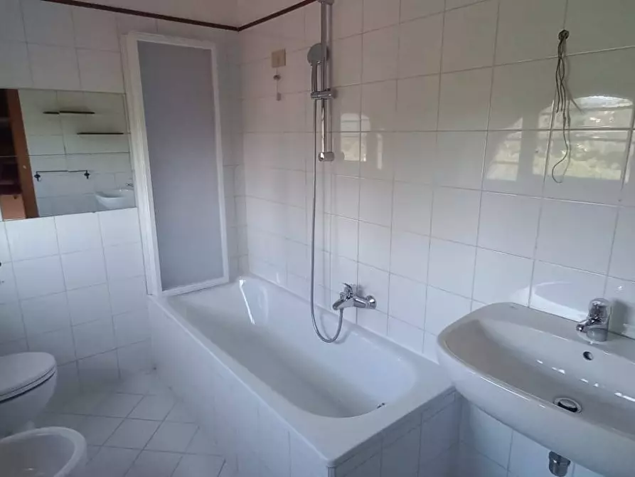 Immagine 17 di Appartamento in affitto  in Via di Canonica 37 a Sesto Fiorentino