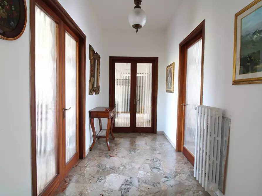 Immagine 12 di Appartamento in vendita  in Via Reginaldo Giuliani 137 a Firenze