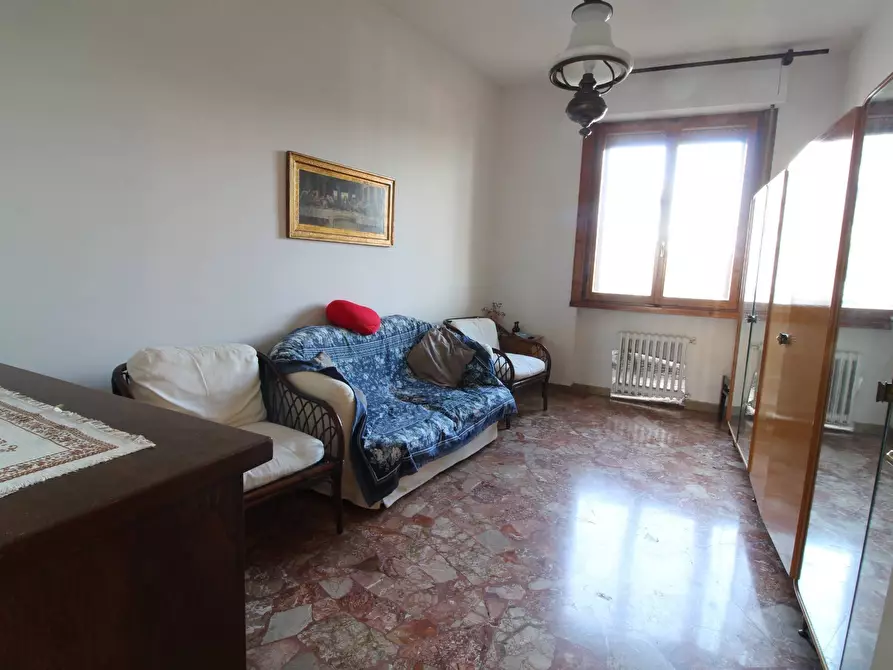 Immagine 41 di Appartamento in vendita  in Via Reginaldo Giuliani 137 a Firenze