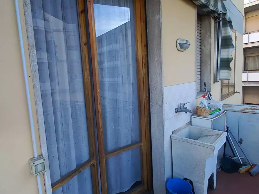 Immagine 30 di Appartamento in vendita  in Via Reginaldo Giuliani 137 a Firenze