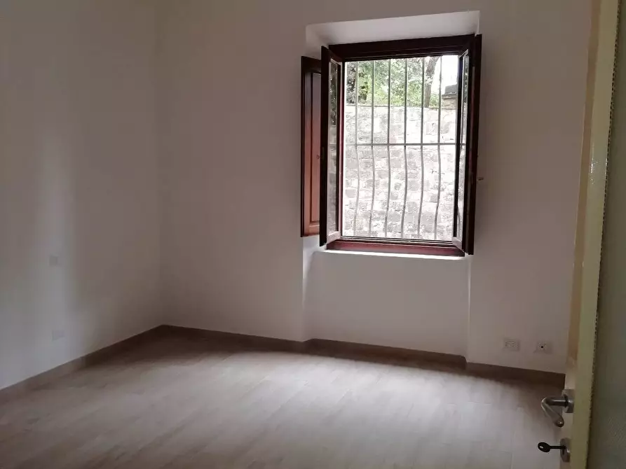 Immagine 12 di Appartamento in affitto  in Via di Canonica 42 a Firenze