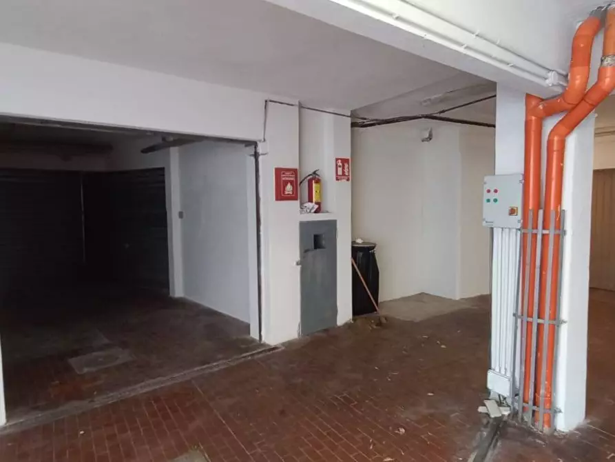 Immagine 10 di Magazzino in vendita  in via bellini 17 a Firenze