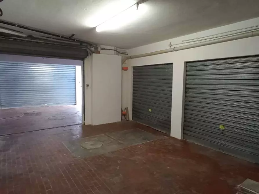 Immagine 13 di Magazzino in vendita  in via bellini 17 a Firenze