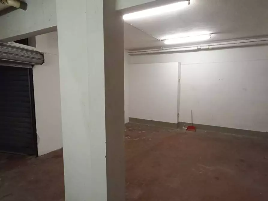 Immagine 17 di Magazzino in vendita  in via bellini 17 a Firenze