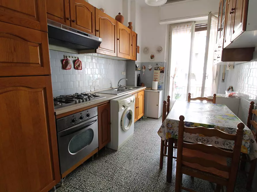 Immagine 8 di Appartamento in vendita  in Via Mugello 10 a Firenze