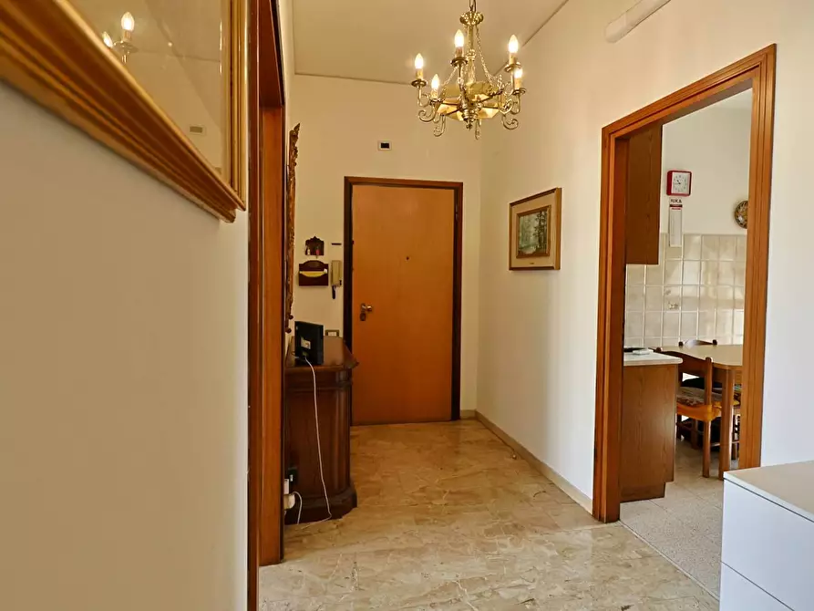 Immagine 4 di Appartamento in vendita  in Via Ugo Corsi 6 a Firenze