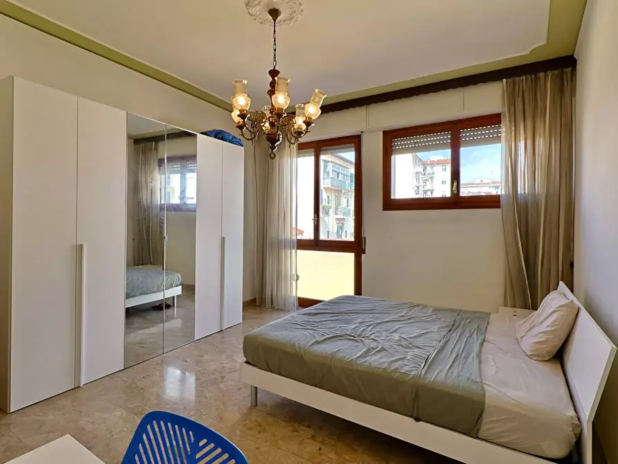 Immagine 20 di Appartamento in vendita  in Via Ugo Corsi 6 a Firenze
