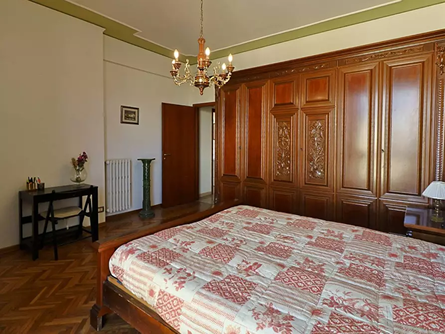 Immagine 37 di Appartamento in vendita  in Via Ugo Corsi 6 a Firenze