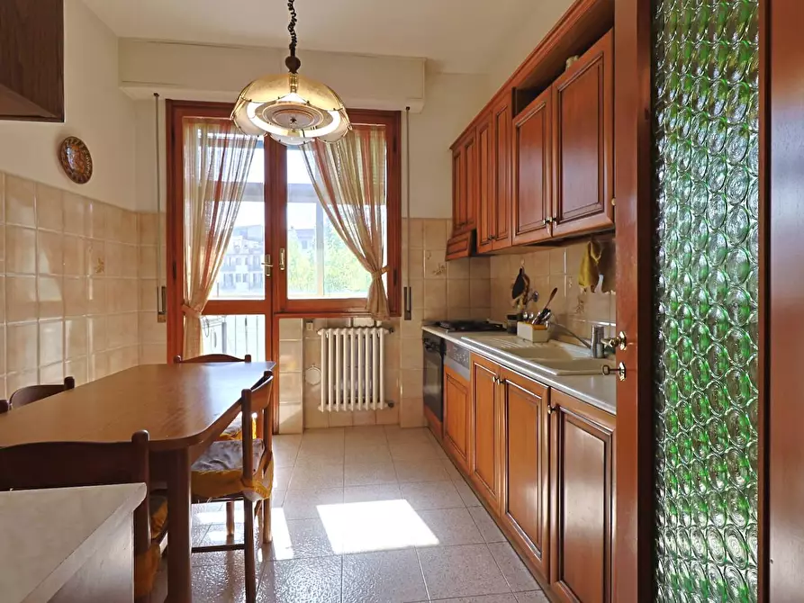 Immagine 9 di Appartamento in vendita  in Via Ugo Corsi 6 a Firenze