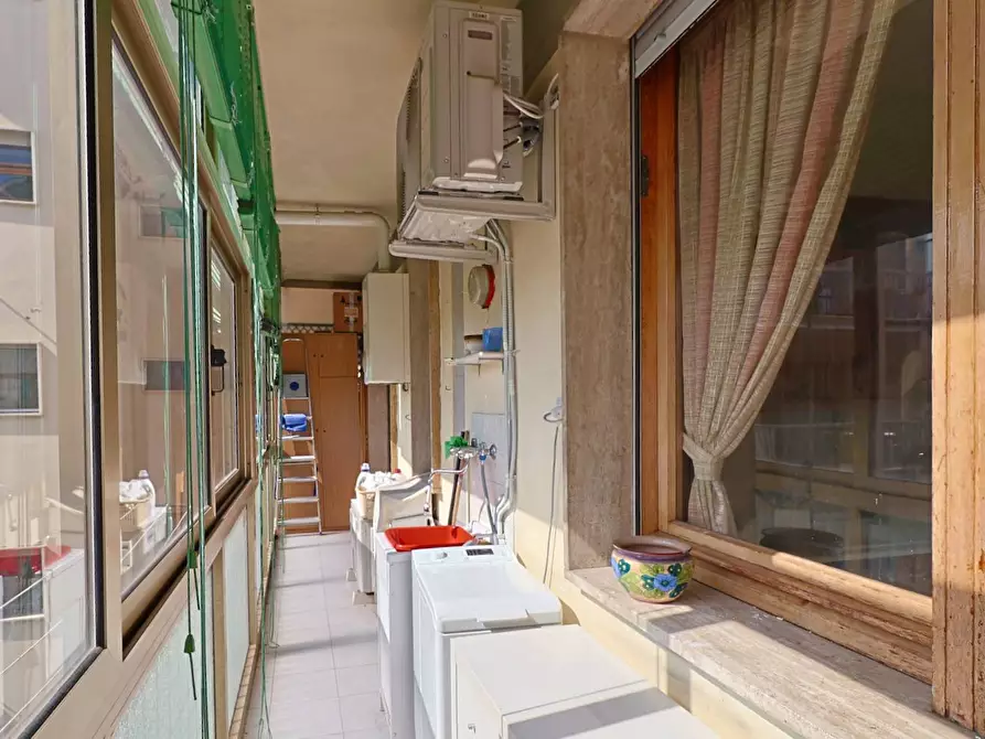 Immagine 51 di Appartamento in vendita  in Via Ugo Corsi 6 a Firenze