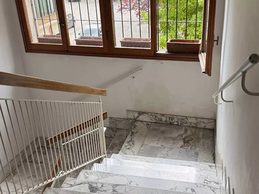 Immagine 63 di Appartamento in vendita  in Via Ugo Corsi 6 a Firenze