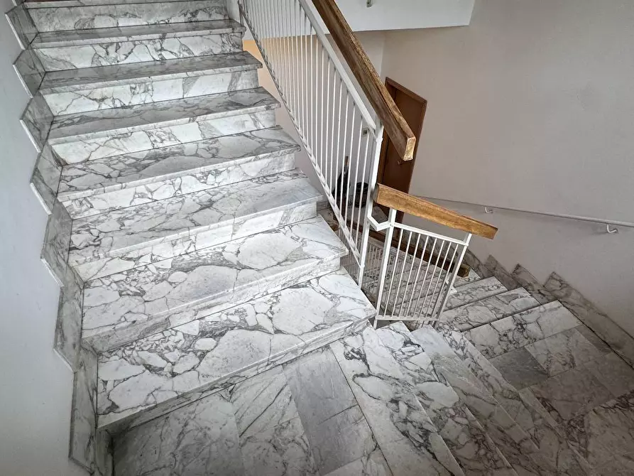 Immagine 67 di Appartamento in vendita  in Via Ugo Corsi 6 a Firenze