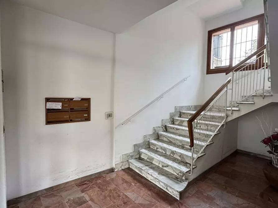 Immagine 69 di Appartamento in vendita  in Via Ugo Corsi 6 a Firenze