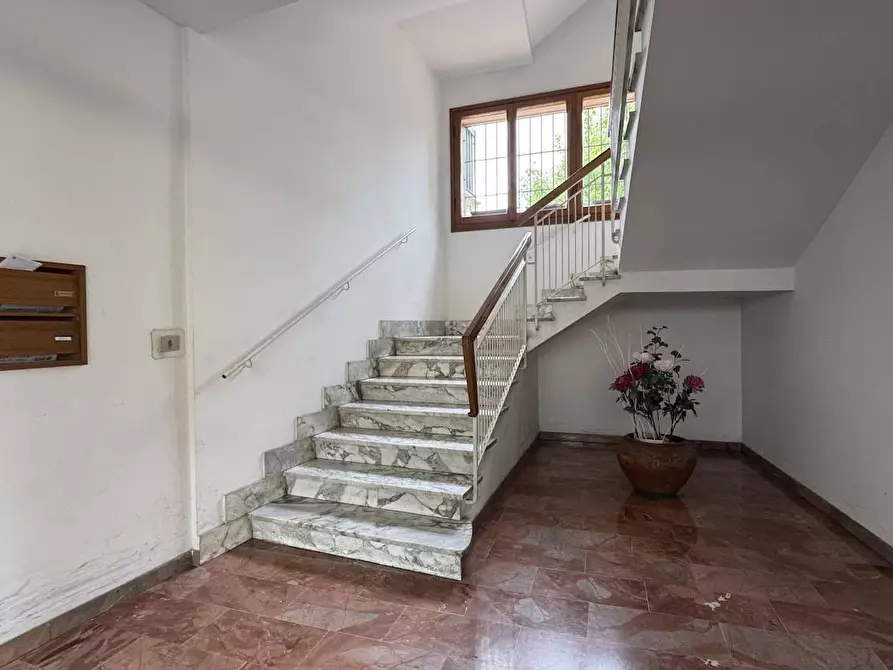 Immagine 71 di Appartamento in vendita  in Via Ugo Corsi 6 a Firenze