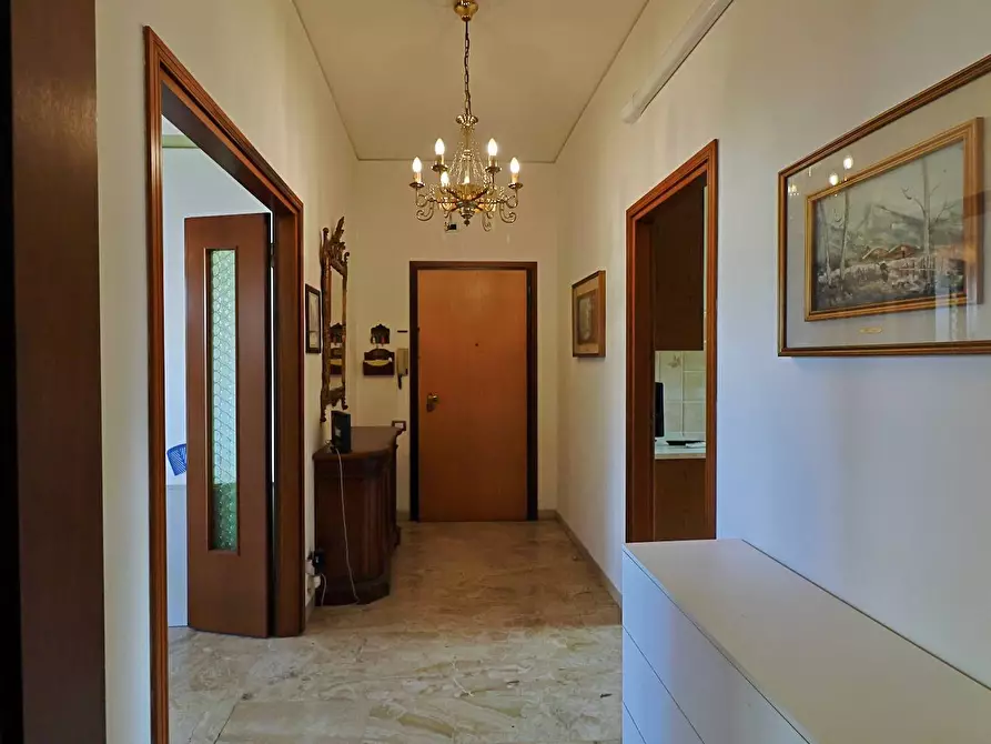 Immagine 57 di Appartamento in vendita  in Via Ugo Corsi 6 a Firenze