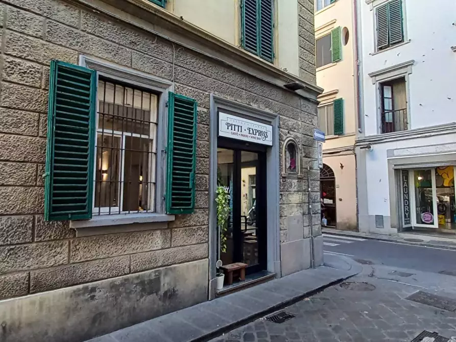 Immagine 6 di Locale commerciale in vendita  in Via Romana 54r a Firenze
