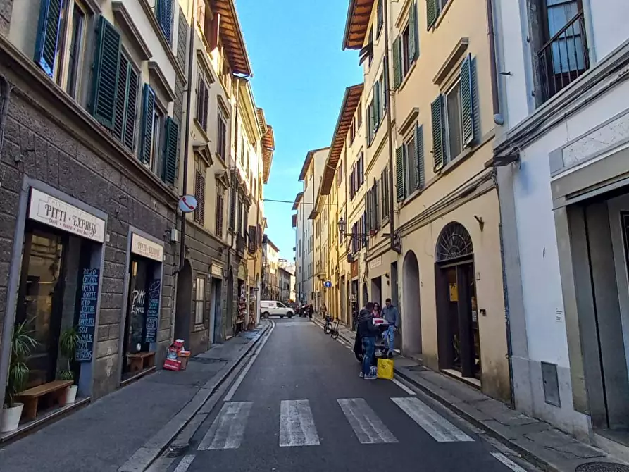 Immagine 4 di Locale commerciale in vendita  in Via Romana 54r a Firenze