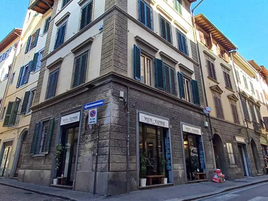 Immagine 2 di Locale commerciale in vendita  in Via Romana 54r a Firenze