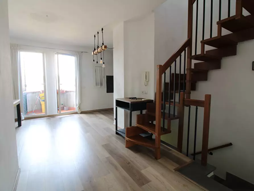 Immagine 11 di Appartamento in vendita  in via castronella 22 i a Campi Bisenzio