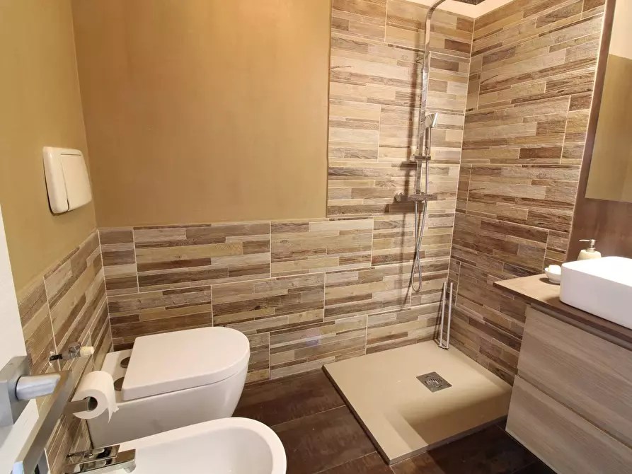 Immagine 33 di Appartamento in vendita  in via castronella 22 i a Campi Bisenzio