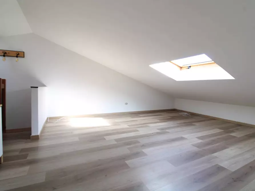 Immagine 37 di Appartamento in vendita  in via castronella 22 i a Campi Bisenzio