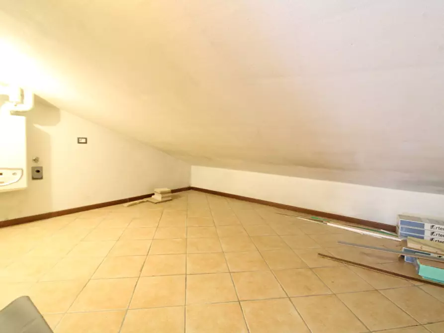 Immagine 39 di Appartamento in vendita  in via castronella 22 i a Campi Bisenzio