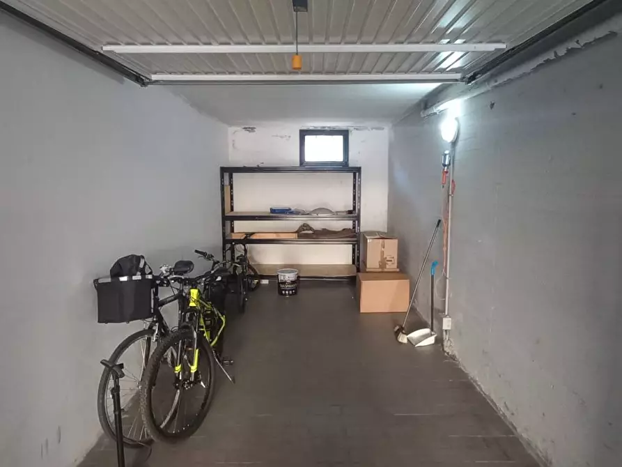 Immagine 47 di Appartamento in vendita  in via castronella 22 i a Campi Bisenzio