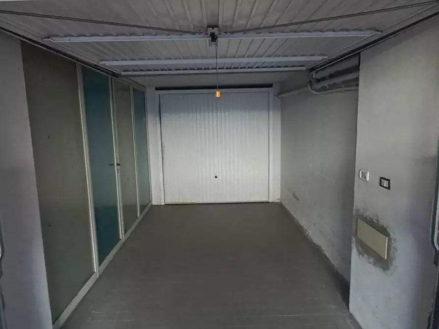 Immagine 45 di Appartamento in vendita  in via castronella 22 i a Campi Bisenzio