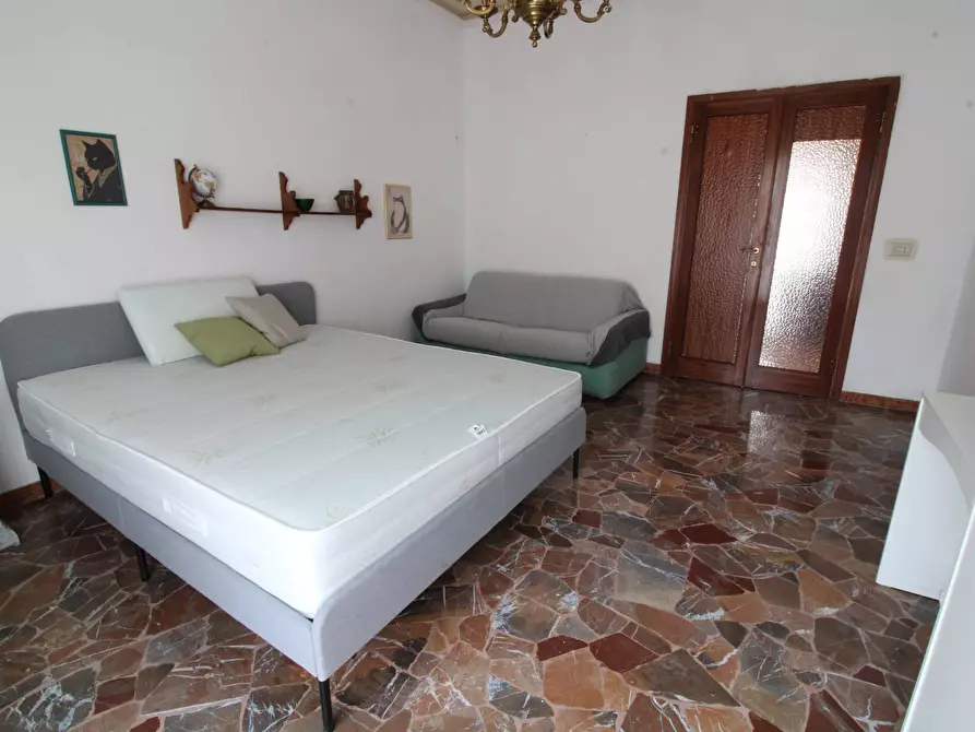 Immagine 16 di Appartamento in affitto  in Carlo del Greco 37 a Firenze