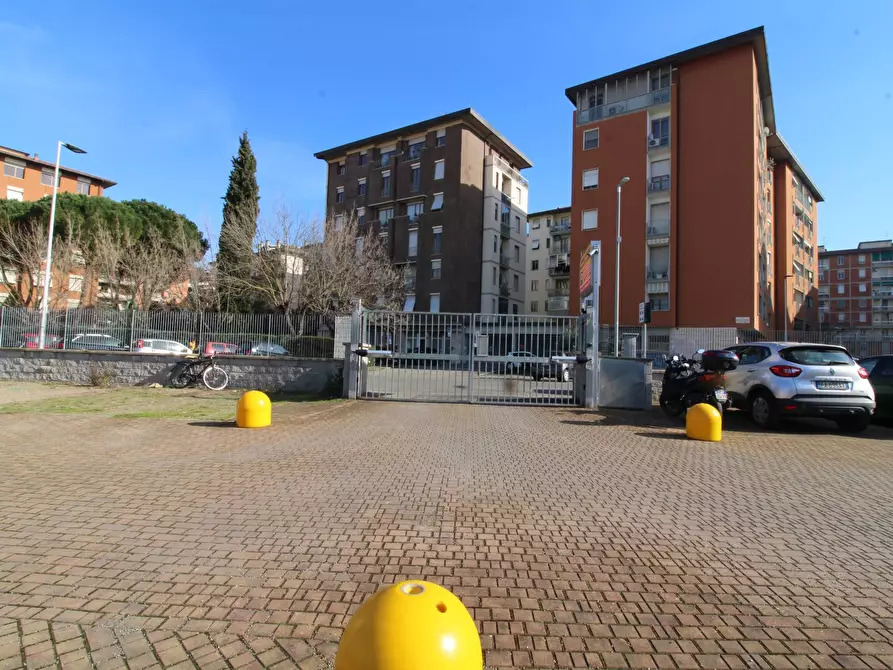 Immagine 8 di Box auto in vendita  in Via Leopoldo Pellas 17 a Firenze