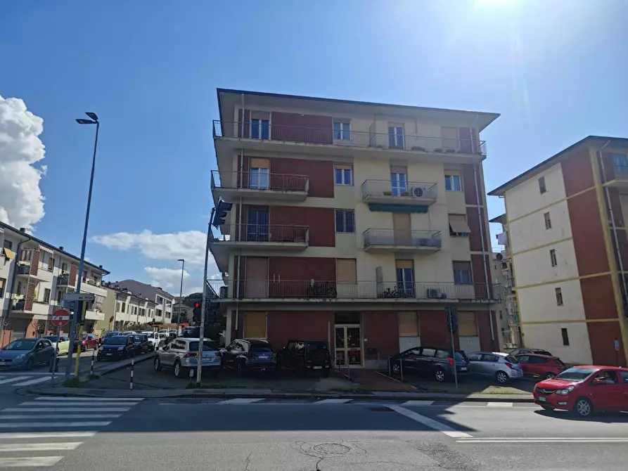 Immagine 2 di Appartamento in vendita  in viale dei mille 61 a Sesto Fiorentino