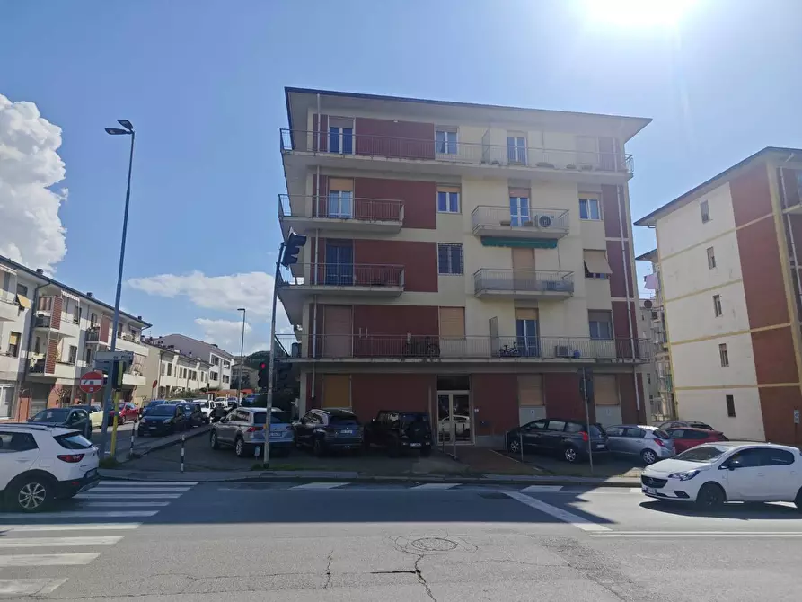 Immagine 4 di Appartamento in vendita  in viale dei mille 61 a Sesto Fiorentino