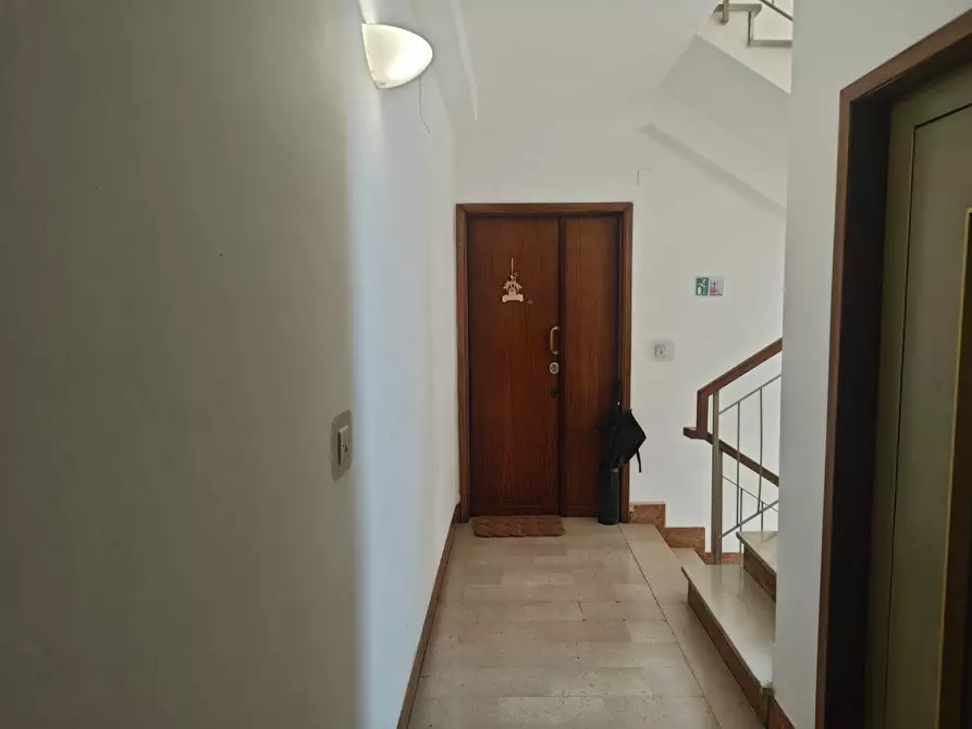 Immagine 9 di Appartamento in vendita  in viale dei mille 61 a Sesto Fiorentino