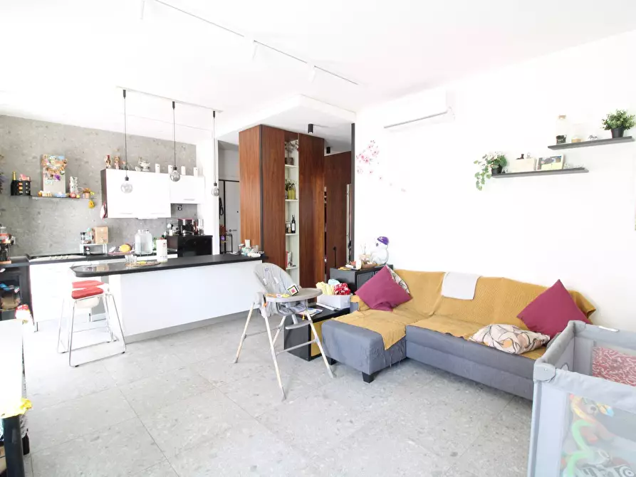 Immagine 17 di Appartamento in vendita  in viale dei mille 61 a Sesto Fiorentino