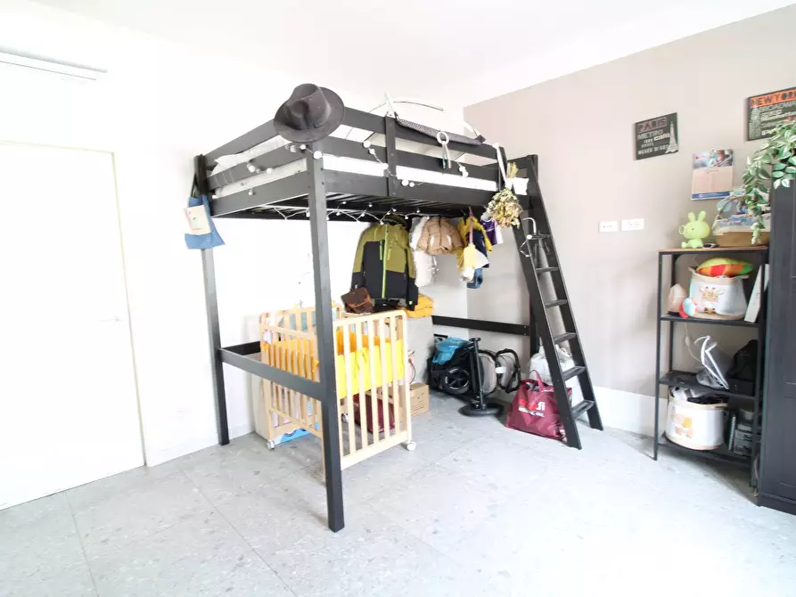 Immagine 23 di Appartamento in vendita  in viale dei mille 61 a Sesto Fiorentino