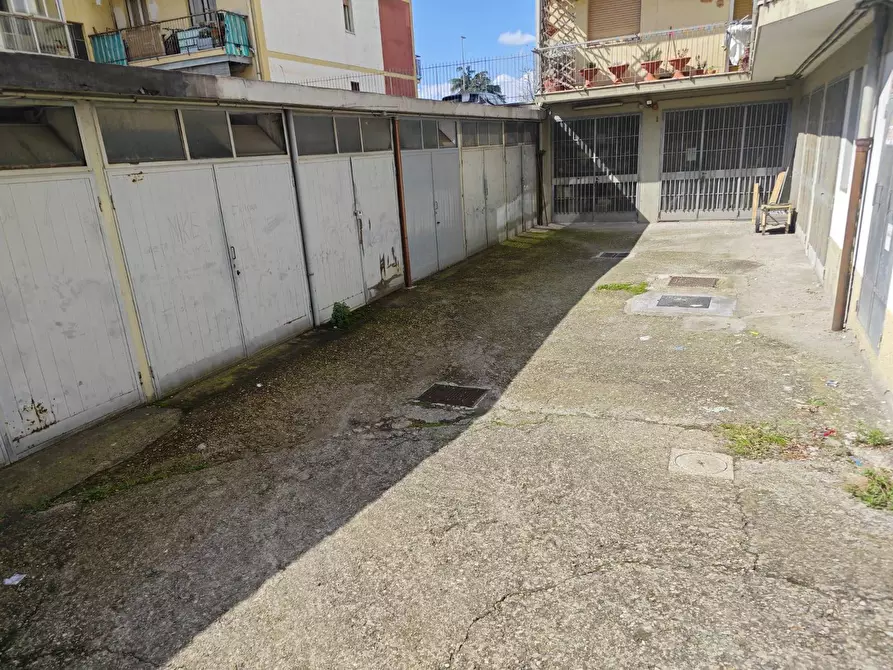 Immagine 40 di Appartamento in vendita  in viale dei mille 61 a Sesto Fiorentino