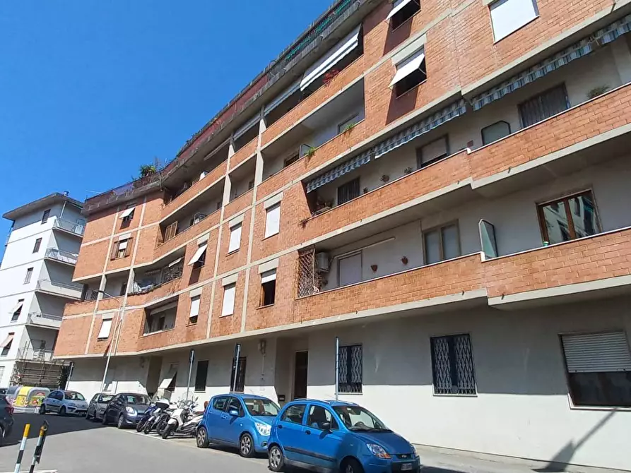 Immagine 40 di Appartamento in vendita  in Via Barducci 56 a Firenze