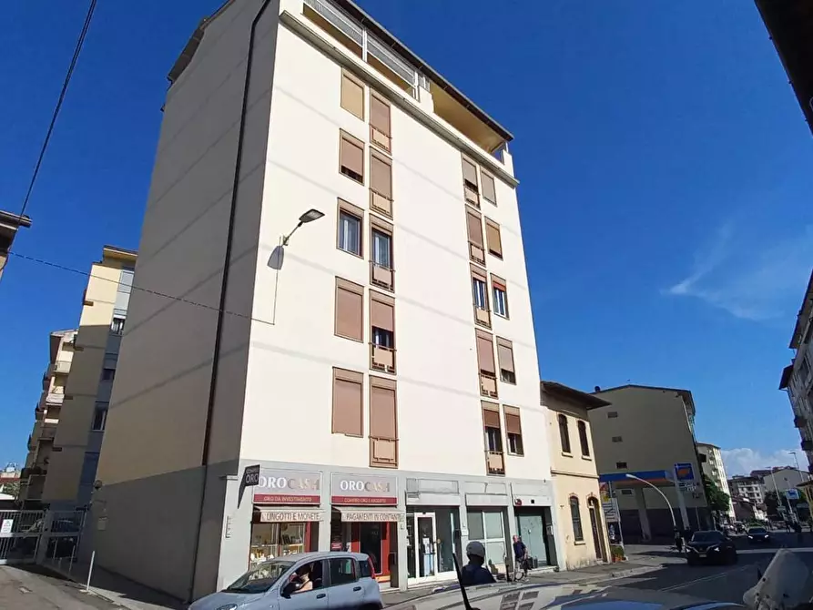 Immagine 1 di Appartamento in vendita  in Via Reginaldo Giuliani 104 a Firenze