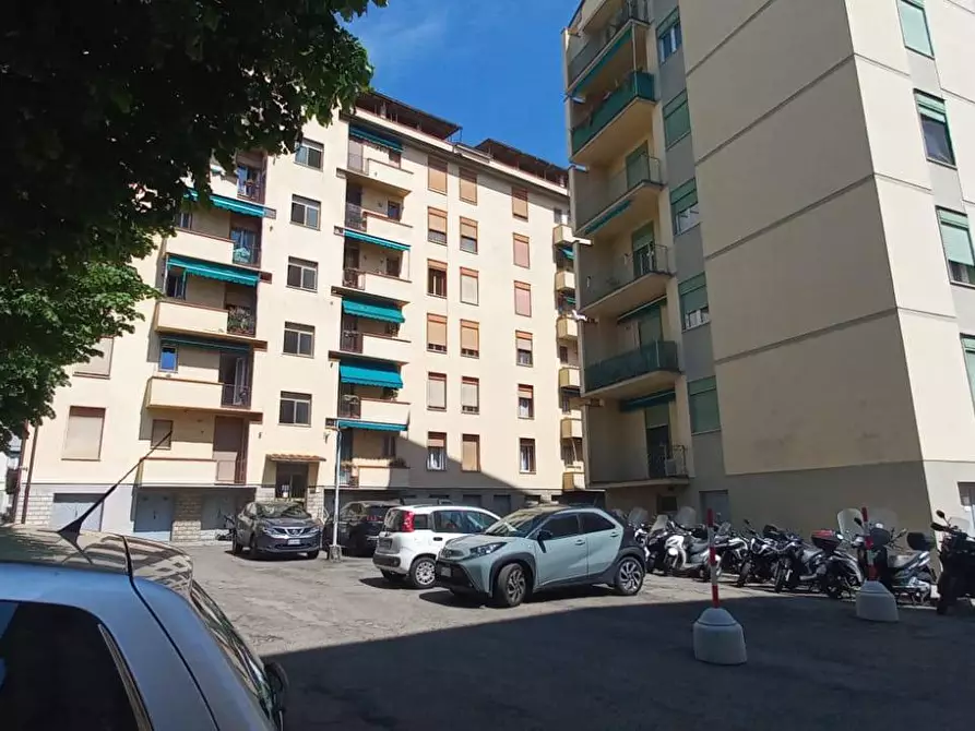 Immagine 29 di Appartamento in vendita  in Via Reginaldo Giuliani 104 a Firenze