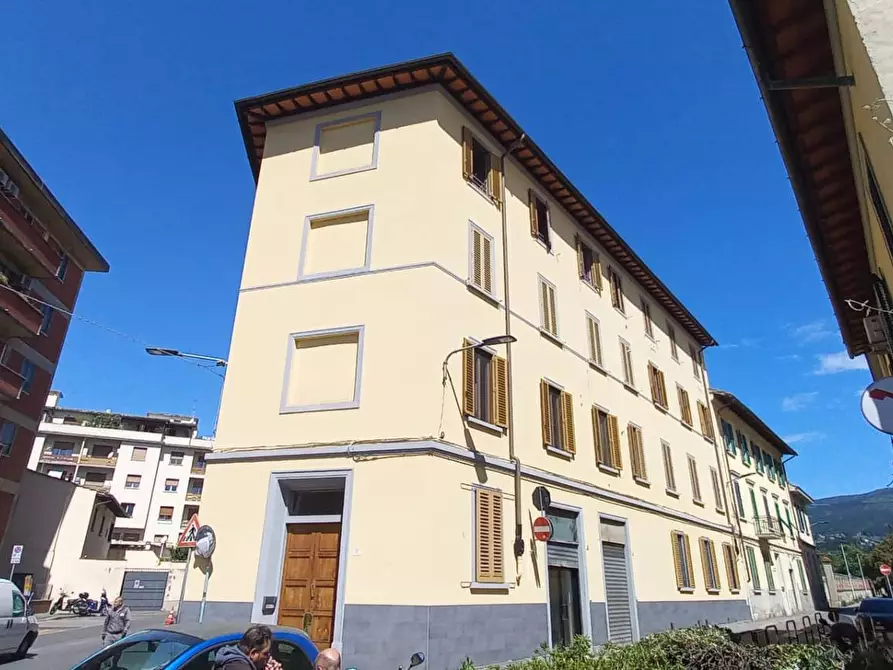 Immagine 1 di Appartamento in vendita  in Via Di Quarto 1 a Firenze