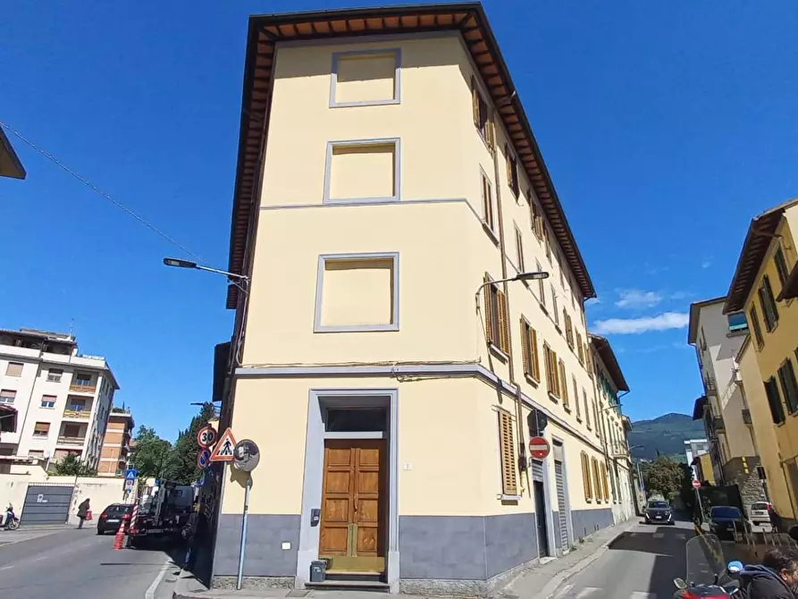 Immagine 3 di Appartamento in vendita  in Via Di Quarto 1 a Firenze