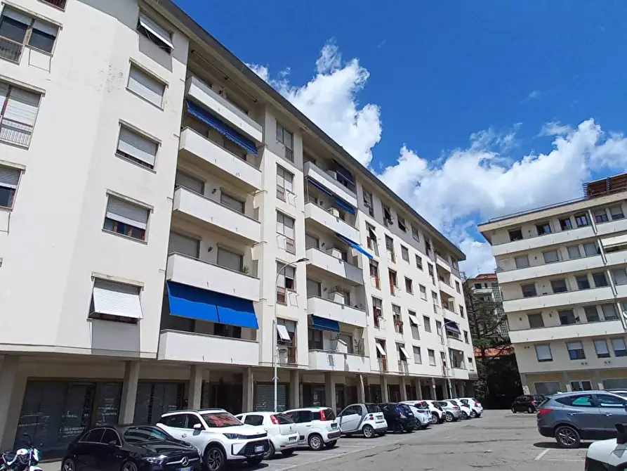 Immagine 2 di Appartamento in vendita  in Via Ragazzi Del '99 82 a Firenze