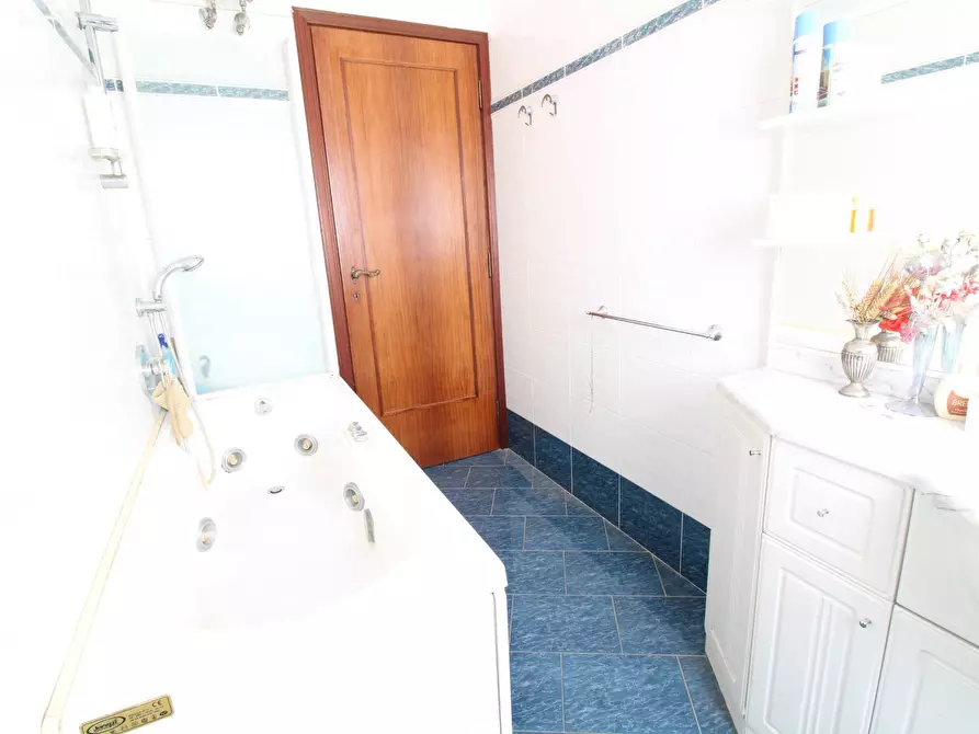 Immagine 35 di Appartamento in vendita  in Via Ragazzi Del '99 82 a Firenze