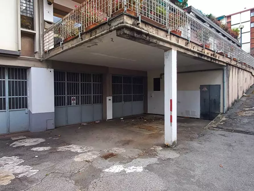 Immagine 14 di Box auto in vendita  in LARGO LIVERANI a Firenze