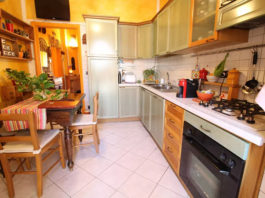Immagine 15 di Appartamento in vendita  in via bocci 131 a Firenze
